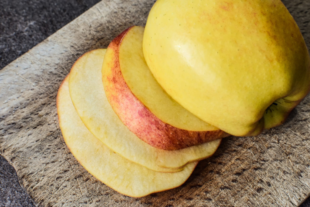 Ingrédients du gâteau pomme chocolat 