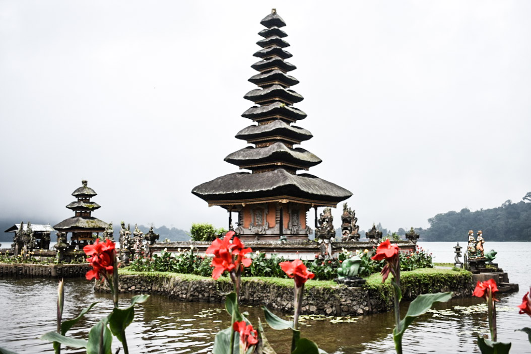 Temple Bedugul