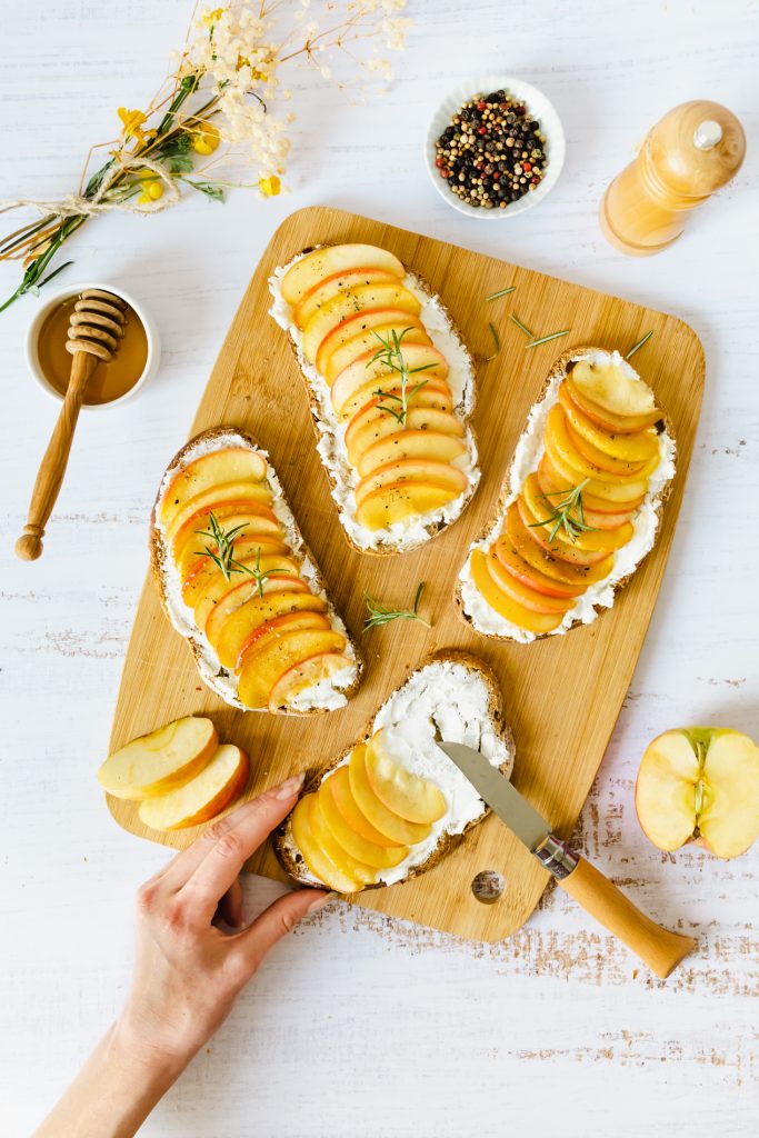 Tartines chèvre et miel