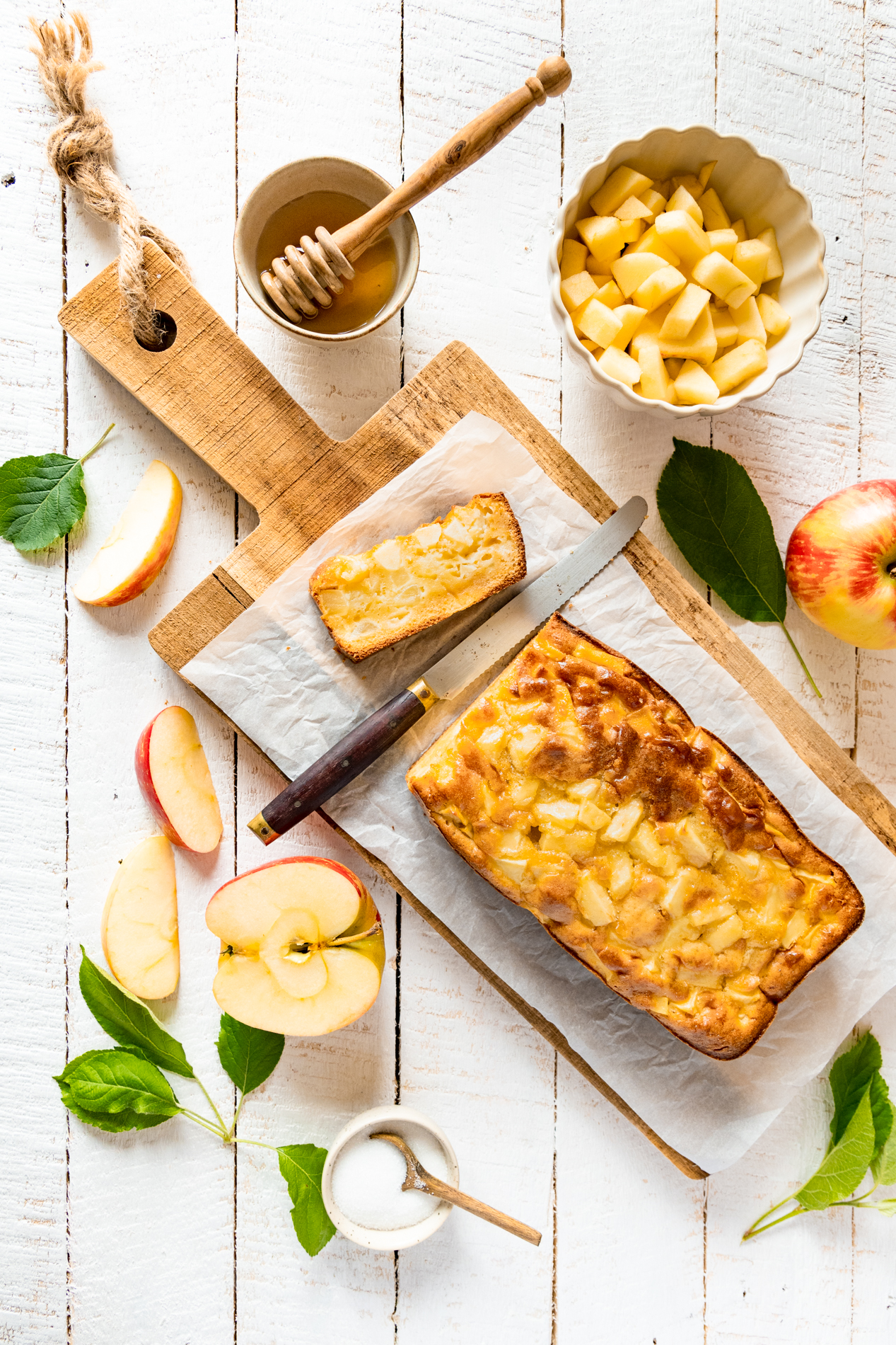 Gâteau moelleux aux pommes et au miel