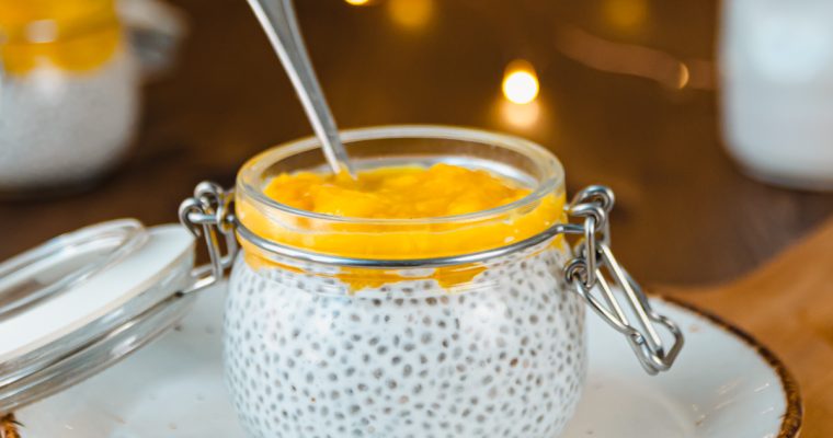 Pudding graines de chia et mangue