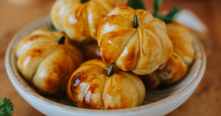Mini pizzas en forme de citrouille