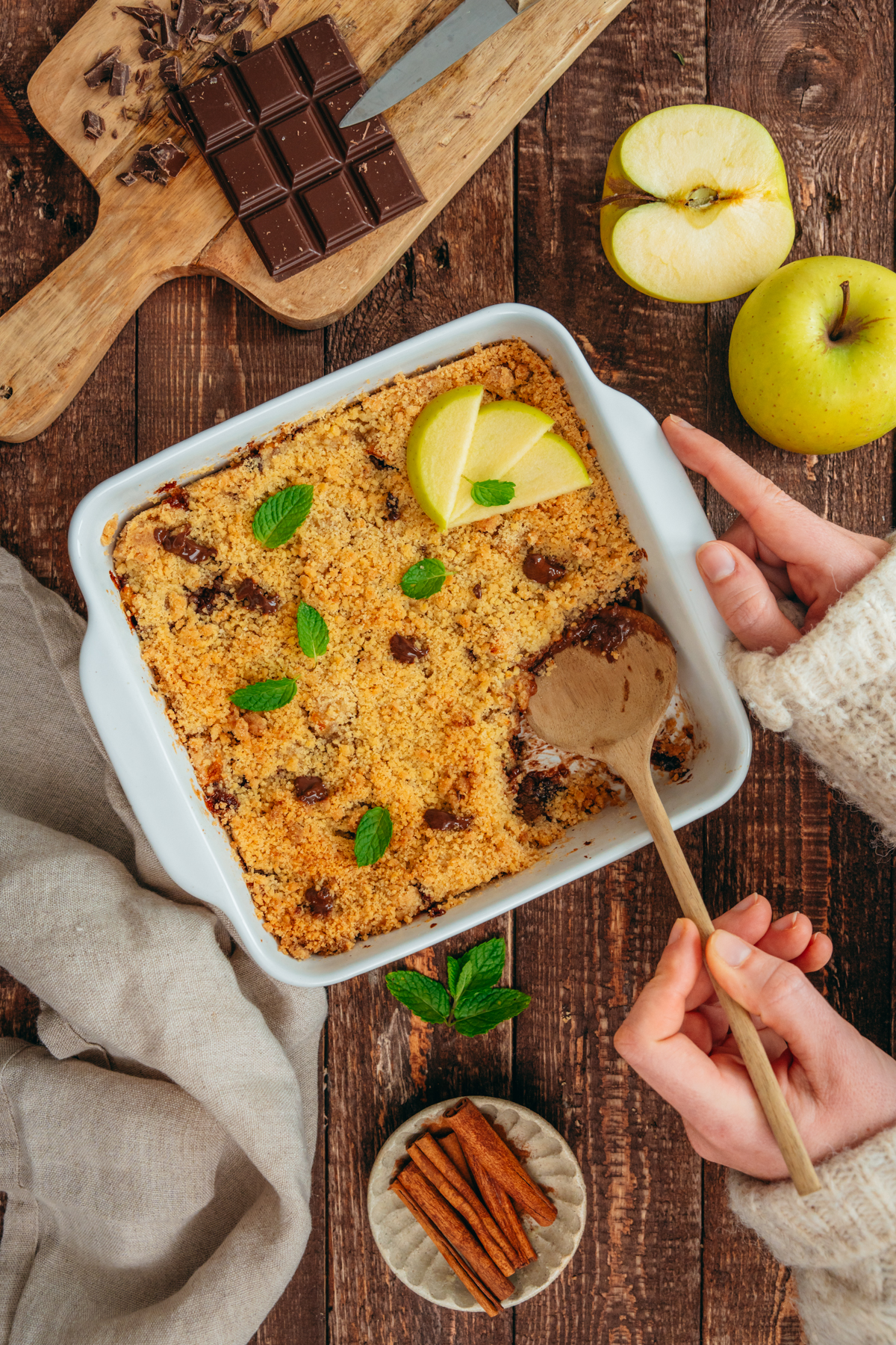 Crumble pomme chocolat et cannelle