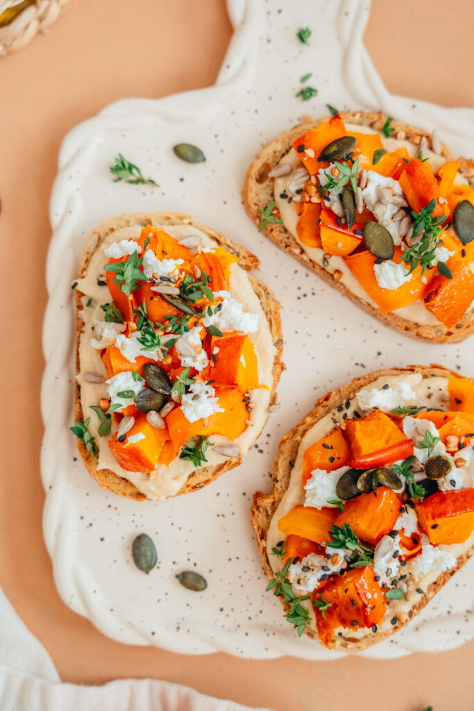 tartines carotte potimarron chèvre et houmous
