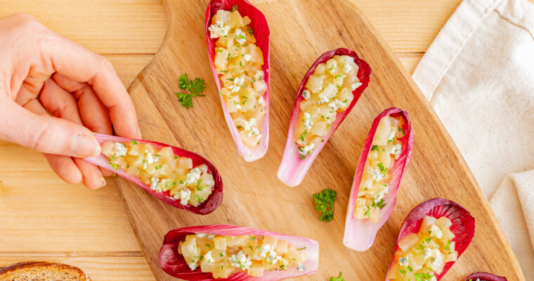 Bouchées d&rsquo;endives poire et bleu